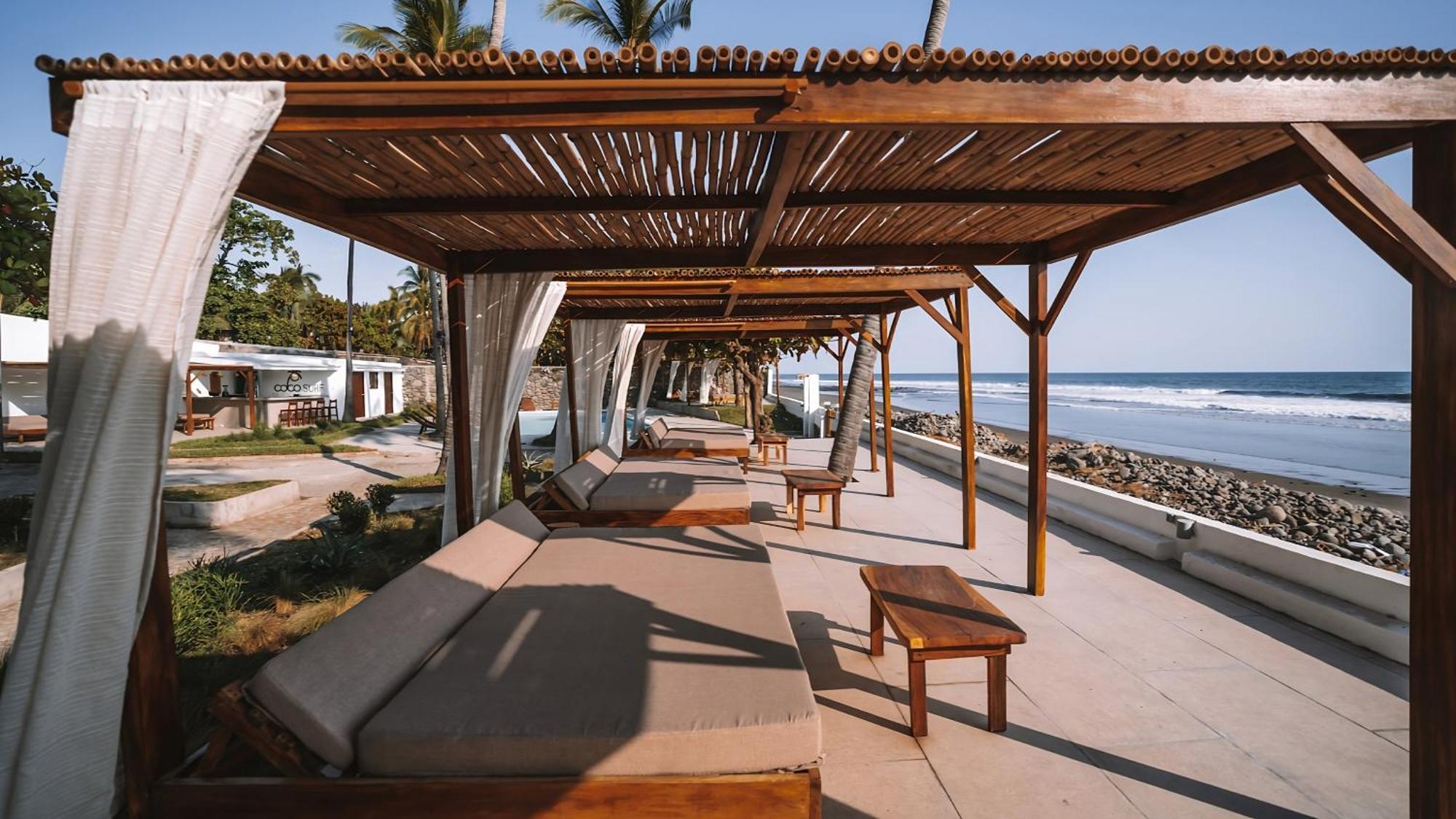 Coco Surf Tropical Village La Libertad Bagian luar foto